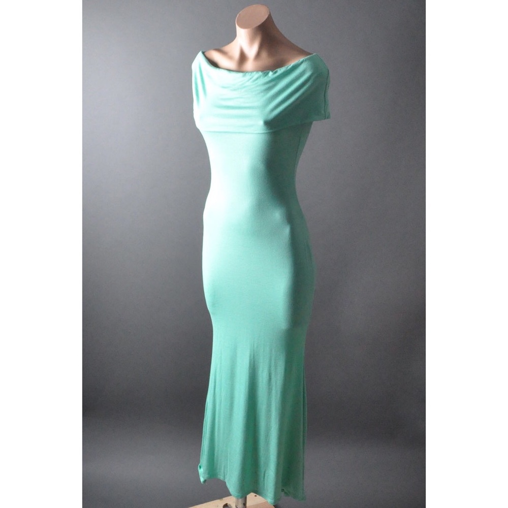 Green Solid Evening Summer Off Shoulder Mermaid W… - image 2